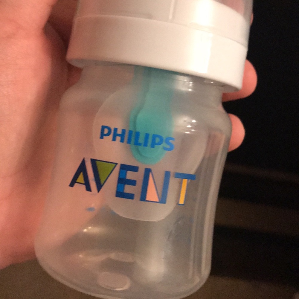 3 Phillip avent bottles